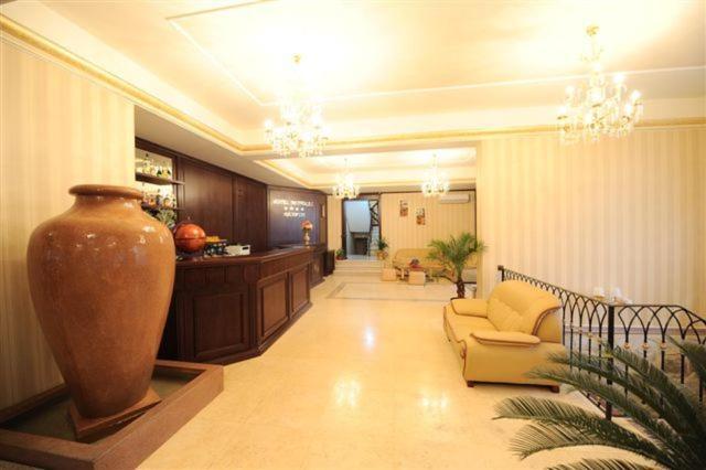 Hotel Mondial - Baia Ngoại thất bức ảnh