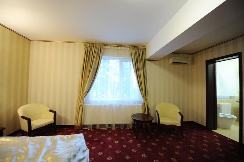 Hotel Mondial - Baia Ngoại thất bức ảnh