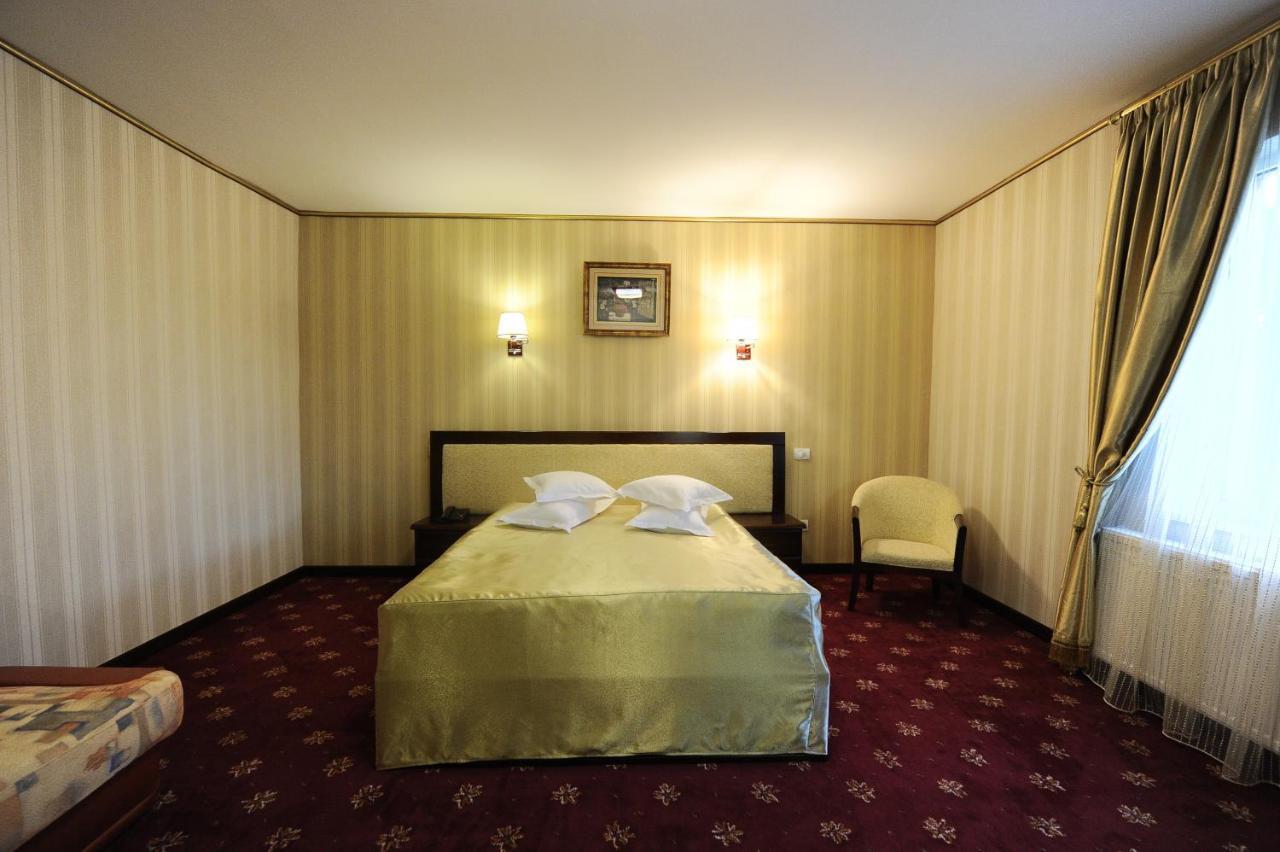Hotel Mondial - Baia Ngoại thất bức ảnh